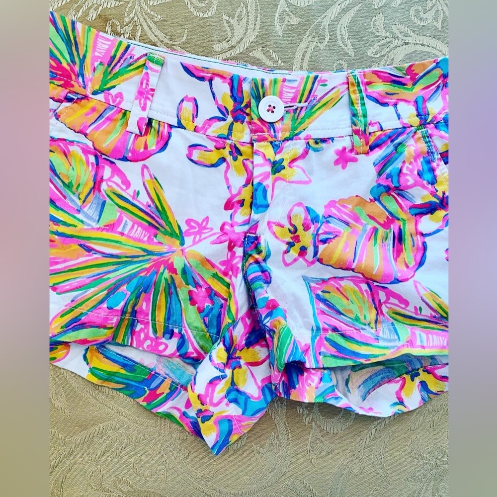 Lilly Pulitzer Colorful Shorts Size 00